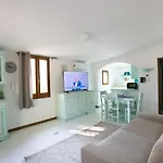 Costa Smeralda - Private With Pool, Beautiful Garden, Total Privacy Cugnana
