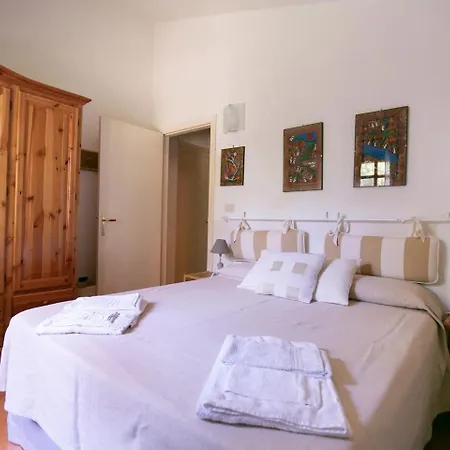 ヴィラ Costa Smeralda - Private With Pool, Beautiful Garden, Total Privacy クニャナ