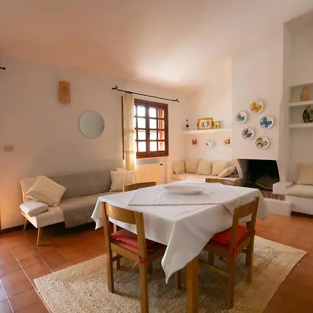 Costa Smeralda - Private With Pool, Beautiful Garden, Total Privacy * クニャナ