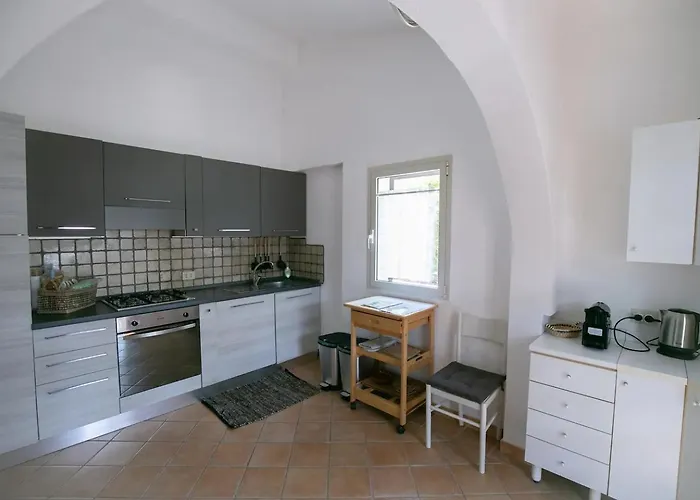 Costa Smeralda - Private With Pool, Beautiful Garden, Total Privacy Villa Cugnana